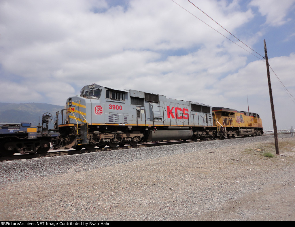 KCS 3900 Southbound